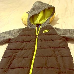 Children’s Nike Coat☃️❄️